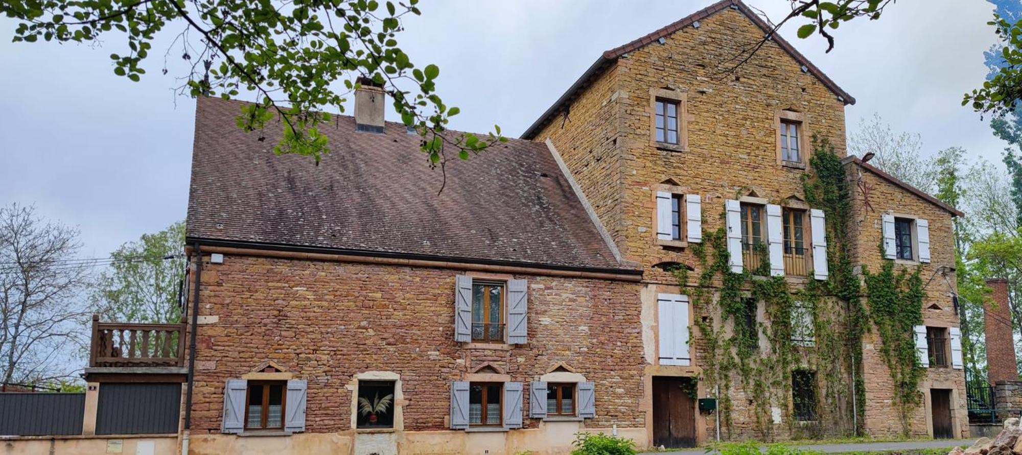 Le Moulin De Chazelle Bed & Breakfast Cormatin Bagian luar foto
